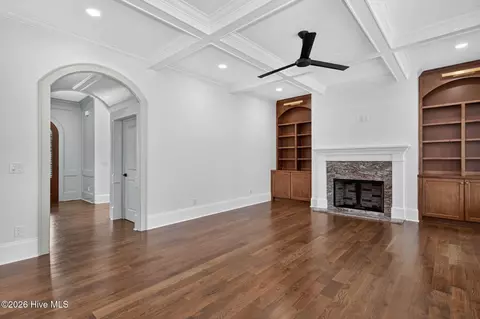 Living - 880 Audubon Way, Evans, GA 30809 photo 3 of 3