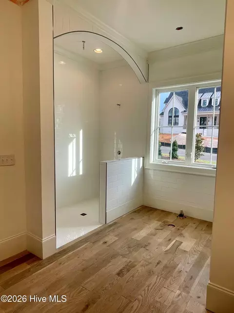Bath - 880 Audubon Way, Evans, GA 30809 photo 3 of 4