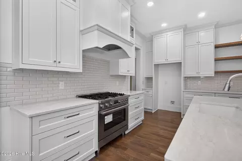 Kitchen - 880 Audubon Way, Evans, GA 30809 photo 4 of 5