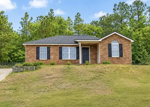 2822 Cranbrook Dr, Hephzibah, GA 30815
