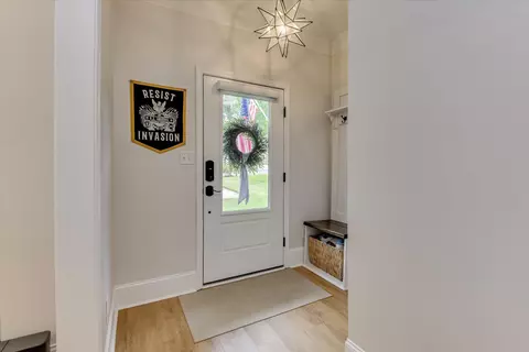 Entry Way - 2611 Sherborne Ct, Augusta, GA 30909 photo 1 of 9