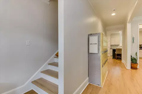 Entry Way - 2611 Sherborne Ct, Augusta, GA 30909 photo 2 of 9