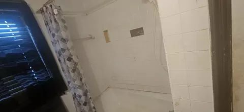 Bath - 2955 Shelby Dr, Augusta, GA 30906 photo 1 of 2