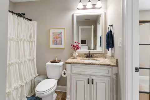 Bath - 314 Kirkwood Dr, Evans, GA 30809 photo 6 of 10