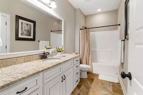 Bath - 314 Kirkwood Dr, Evans, GA 30809 photo 10 of 10