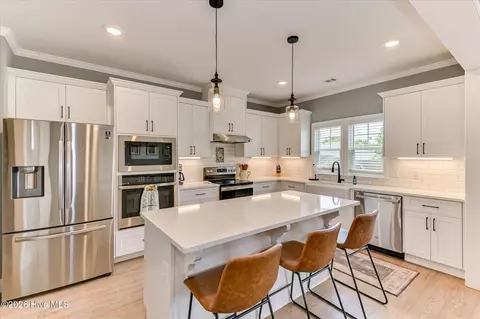 Kitchen - 2545 Traverse Trl, Evans, GA 30809 photo 4 of 6