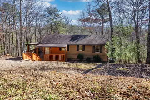 Exterior - 124 Dawnview Cir, Murphy, NC 28906 photo 2 of 4