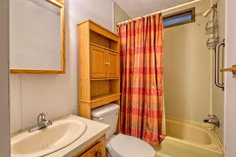 Bath - 9 Wig King Rd, Murphy, NC 28906 photo 5 of 5