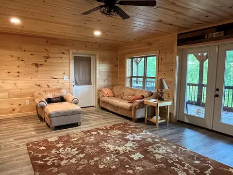 Living - 465 Confederate Cir, Murphy, NC 28906 photo 6 of 7