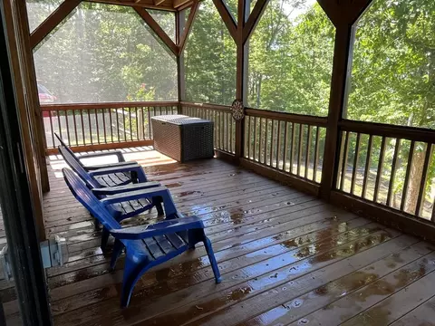 Exterior - 465 Confederate Cir, Murphy, NC 28906 photo 9 of 10