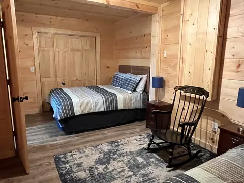 Bedroom - 465 Confederate Cir, Murphy, NC 28906 photo 9 of 9