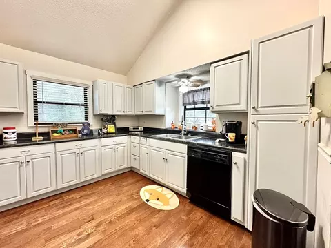 Kitchen - 850 Ranger Rd, Murphy, NC 28906 photo 2 of 3