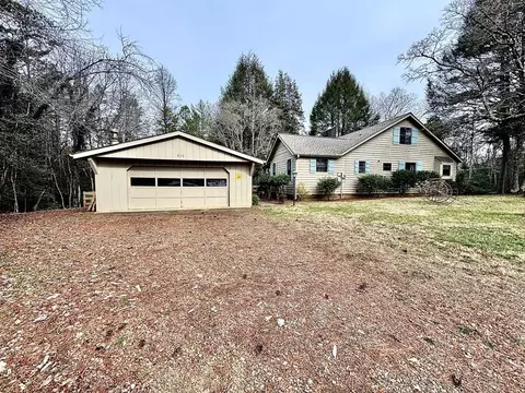 Exterior - 850 Ranger Rd, Murphy, NC 28906 photo 11 of 19