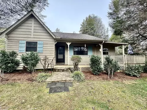 Exterior - 850 Ranger Rd, Murphy, NC 28906 photo 2 of 19