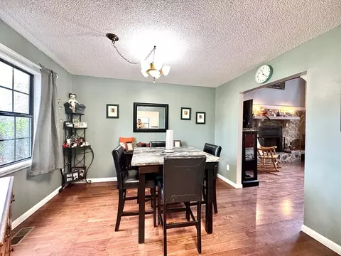 Dining - 850 Ranger Rd, Murphy, NC 28906 photo 3 of 3