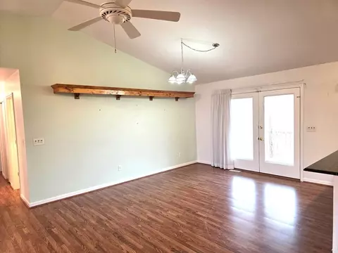 Living - 971 Lance Rd, Murphy, NC 28906 photo 2 of 2