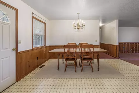 Dining - 101 Dillard St, Murphy, NC 28906 photo 2 of 2