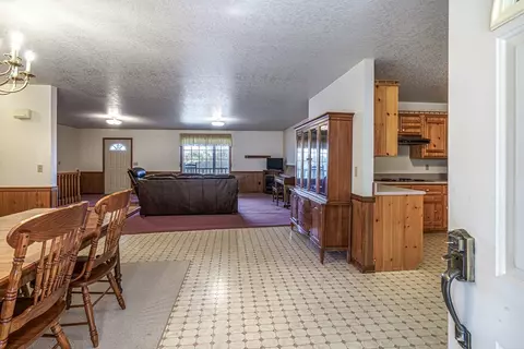 Entry Way - 101 Dillard St, Murphy, NC 28906 photo 1 of 3