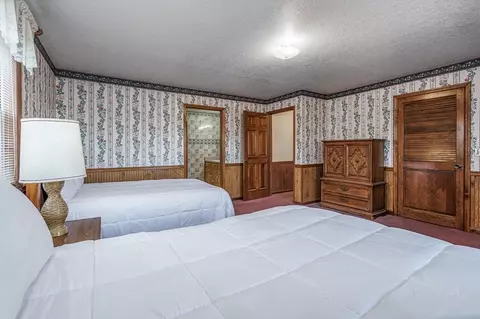 Bedroom - 101 Dillard St, Murphy, NC 28906 photo 2 of 6