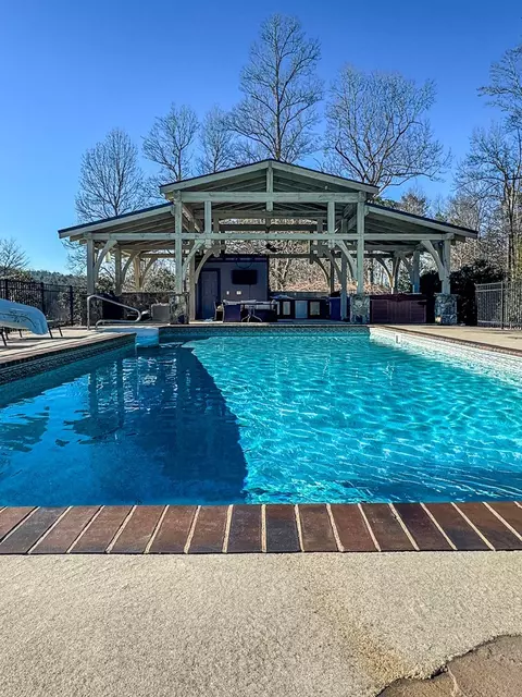 Exterior - 115 Dawsons Ln, Murphy, NC 28906 photo 35 of 38
