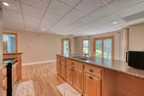 Kitchen - 115 Dawsons Ln, Murphy, NC 28906 photo 5 of 8