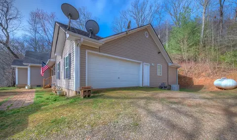Exterior - 118 Hothouse Creek Rd, Murphy, NC 28906 photo 7 of 14