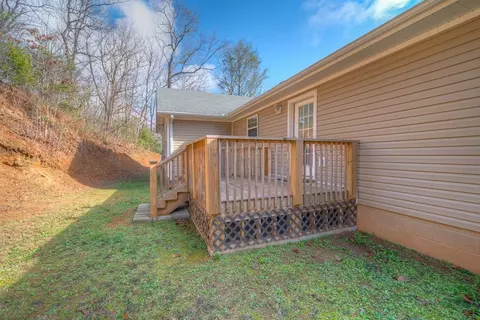Exterior - 118 Hothouse Creek Rd, Murphy, NC 28906 photo 6 of 14