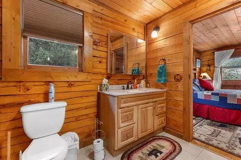 Bath - 451 Summit, Otto, NC 28763 photo 4 of 5