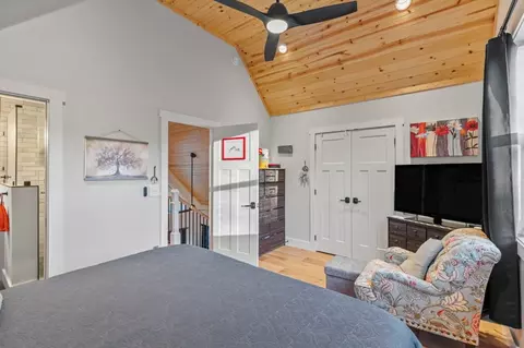 Bedroom - 455 Point Overlook Trl, Murphy, NC 28906 photo 4 of 4