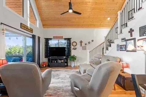 Living - 455 Point Overlook Trl, Murphy, NC 28906 photo 1 of 3