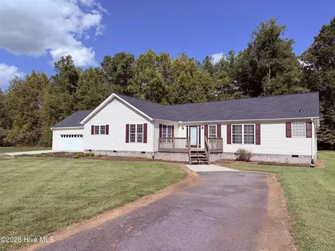172 Eden Acres Dr, Andrews, NC 28901