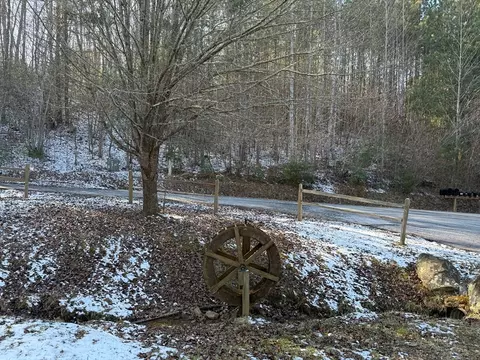 00 Confederate Cir, Murphy, NC 28906 photo 2