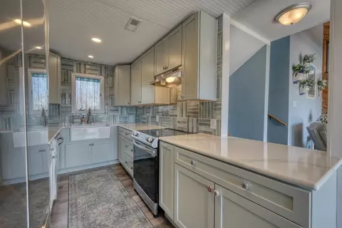 Kitchen - 500 Marina Rd #B1, Murphy, NC 28906 photo 3 of 5