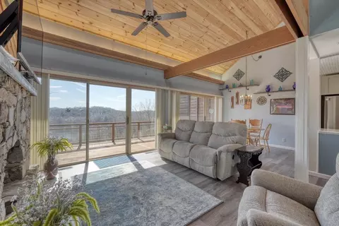 Living - 500 Marina Rd #B1, Murphy, NC 28906 photo 2 of 4