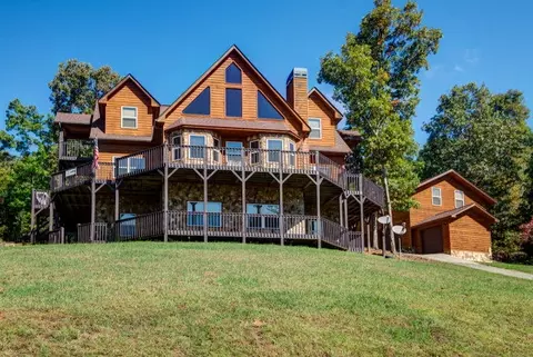 35 Honeysuckle Ln, Murphy, NC 28906 photo 1