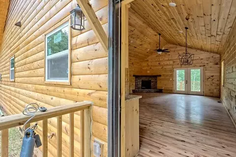 70 Tuscarora Trl, Murphy, NC 28906 photo 2