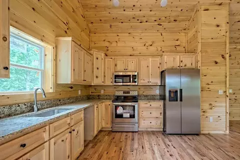70 Tuscarora Trl, Murphy, NC 28906 photo 4