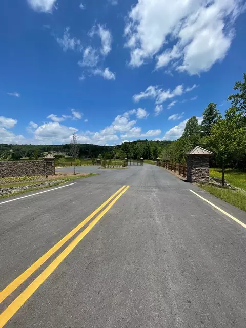 Undisclosed, Morganton, GA 30560 photo 18