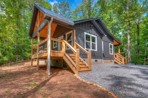 12196 W Us Highway 64 W, Murphy, NC 28906