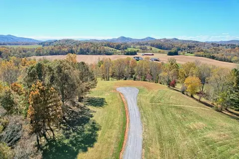 Undisclosed, Hayesville, NC 28904