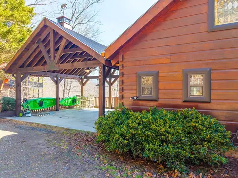 Exterior - 65 Running Waters Trl, Murphy, NC 28906 photo 2 of 6