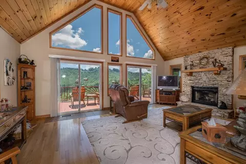 590 Cedar Ridge Dr, Murphy, NC 28906 photo 7