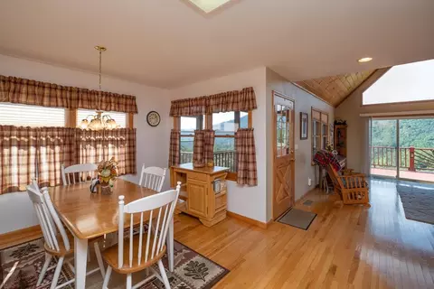 590 Cedar Ridge Dr, Murphy, NC 28906 photo 17
