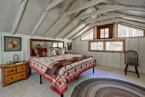 Bedroom - Undisclosed, Hayesville, NC 28904 photo 2 of 3