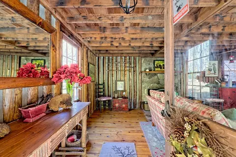 Entry Way - Undisclosed, Hayesville, NC 28904 photo 1 of 1
