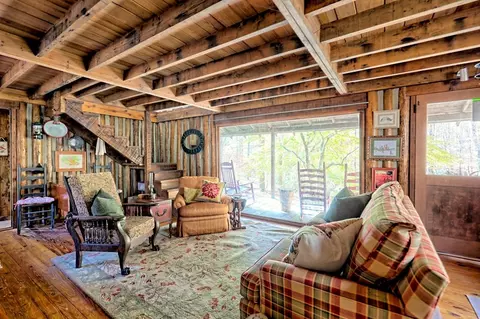 Living - Undisclosed, Hayesville, NC 28904 photo 1 of 5