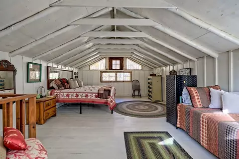 Bedroom - Undisclosed, Hayesville, NC 28904 photo 1 of 3