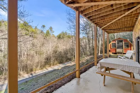 Exterior - 608 Hilltop Ln, Murphy, NC 28906 photo 7 of 13