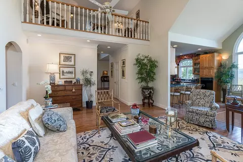 Living - 29 Beckwith Rd, Murphy, NC 28906 photo 4 of 5