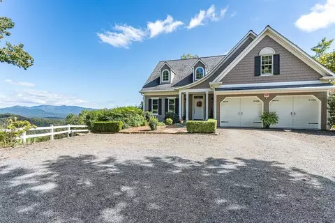 29 Beckwith Rd, Murphy, NC 28906